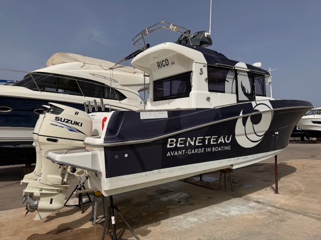 slider 4 Beneteau Barracuda 9